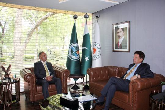 05-07-2023, Islamabad: Chairman IRSA Mr. Asjad Imtiaz Ali called on Chairman NDMA Lt. General Inam Haider Malik at NDMA HQs.